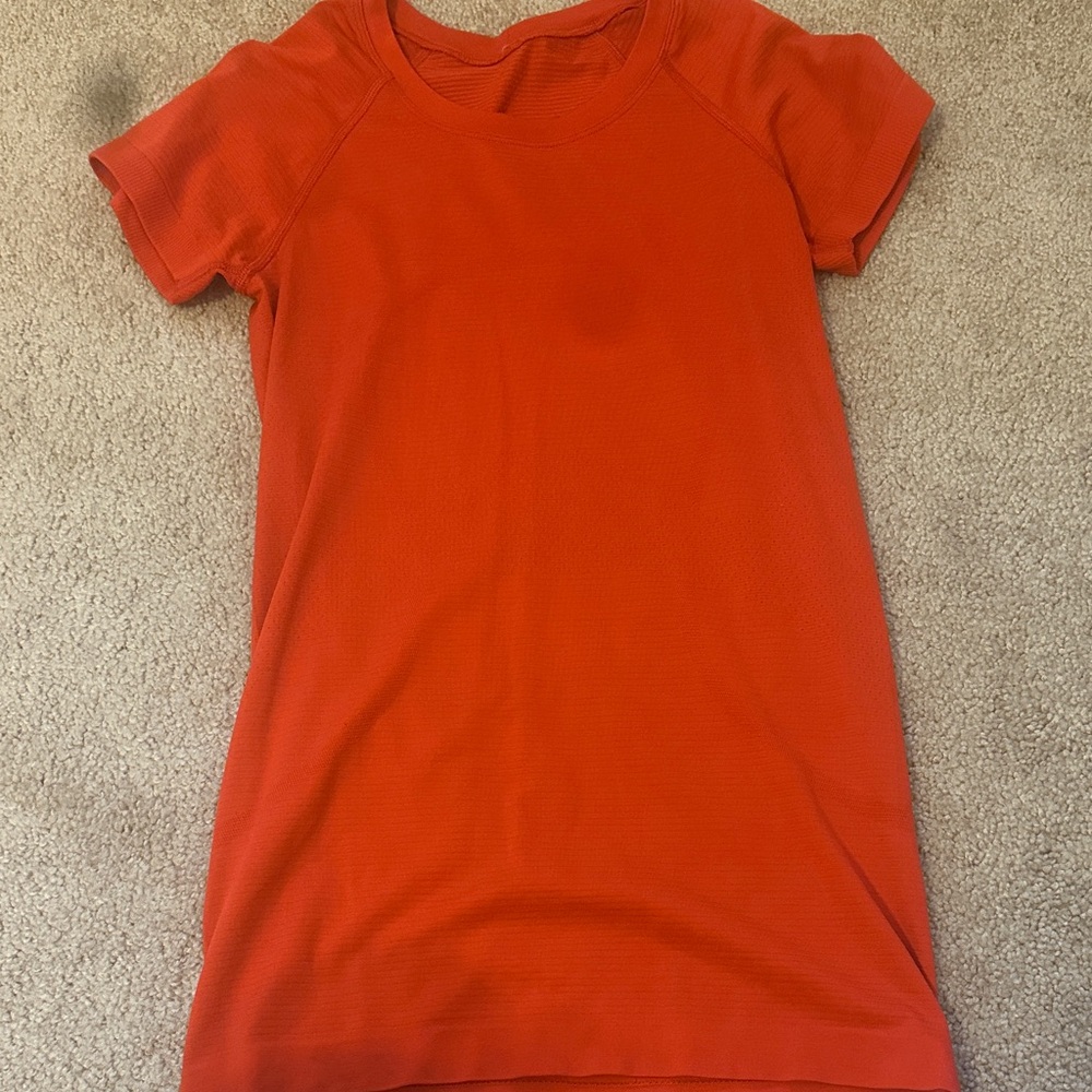 lululemon athletica Red Short Sleeve Top